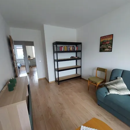 Minimalistyczne Mieszkanie Apartmán *